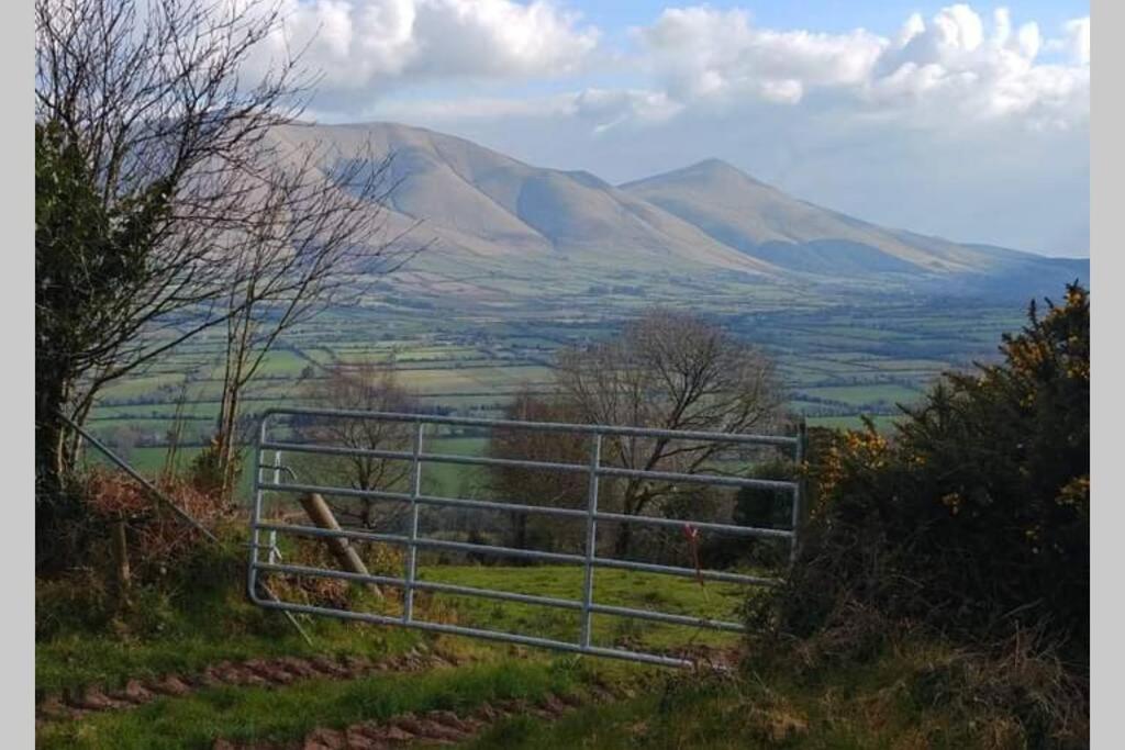 Corderry Farmhouse, Idyllic Cottage Amid 250 Acres Lisvernane Extérieur photo